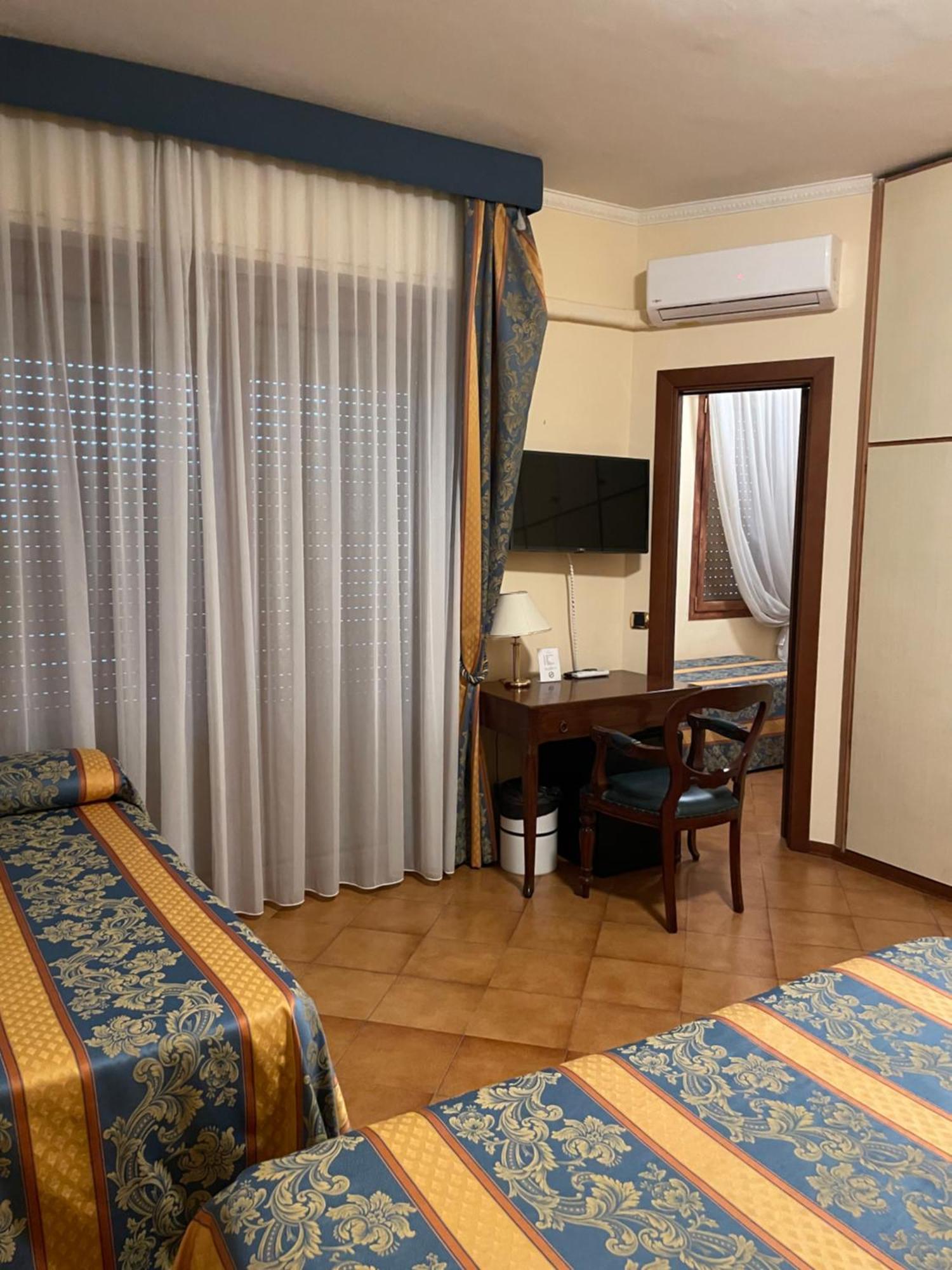 Hotel Mondial Rapallo Room photo